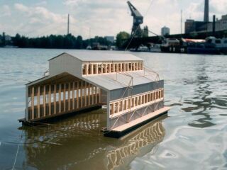 Schwimmhalle fertig